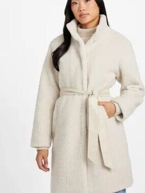 GUESS Laila Faux Fur Coat Vanilla Blush Cream Belted Teddy Coat M NWT